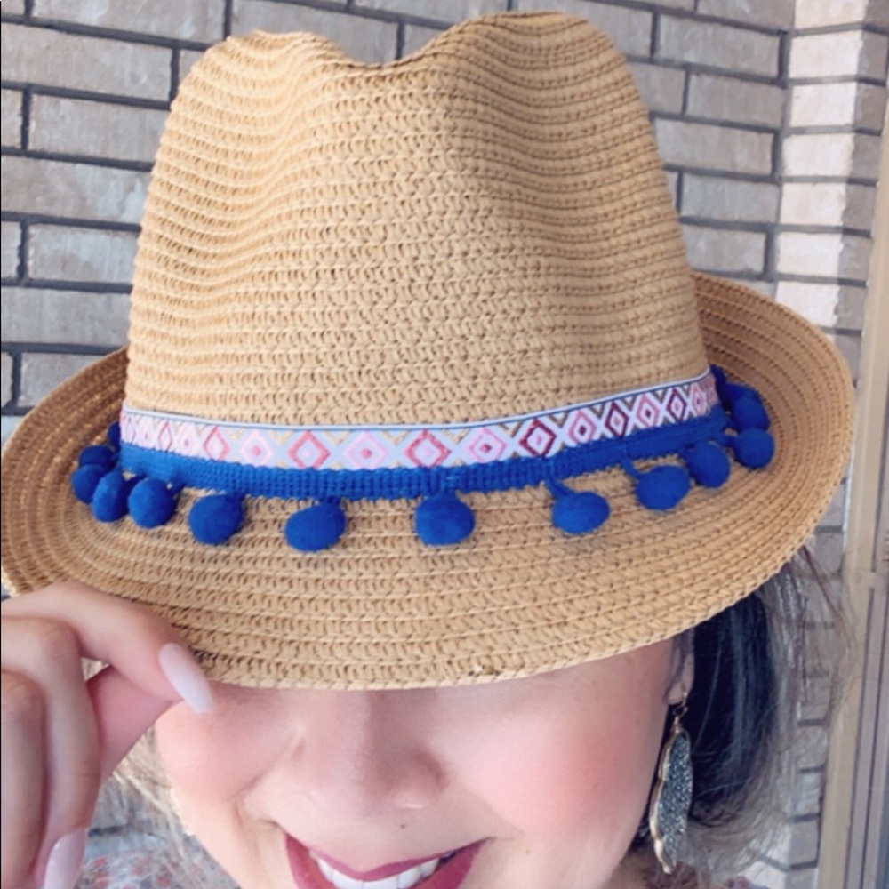 🌻Tan/Blue Fedora Hat✨